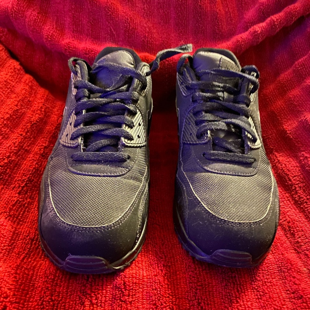 All Black Nike - Picture 2 of 7